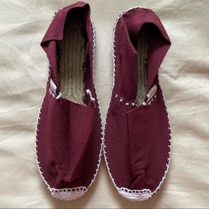 NEW Alpargatus Classic espadrilles size 6-6.5*